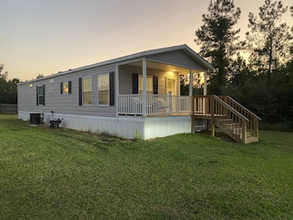 5134 Walter Moore Rd, Chunchula, AL 36521