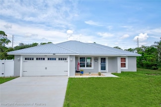 4361 Mercedes St, Sebring, FL 33872
