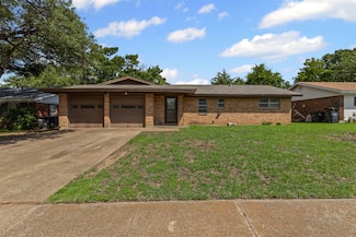 1312 Roberts Ave, Cleburne, TX 76033