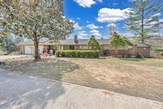 3023 E Ruritan Rd, Roanoke, VA 24012