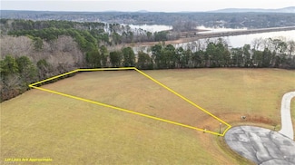229 Houston's Hideaway, Lexington, NC 27292