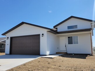 401 Nighthawk Dr, Box Elder, SD 57719