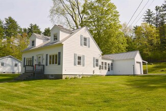 41 Prospect St, Newport, NH 03773