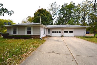 121 Riley Meadows Dr, Delphi, IN 46923