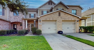 8030 Singing Sonnet Ln, Houston, TX 77072
