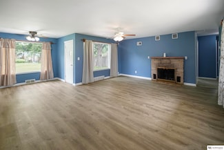 4212 A St, Omaha, NE 68105