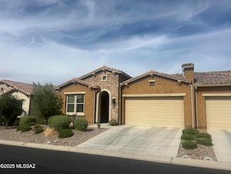 61352 E Flint Dr, Oracle, AZ 85623