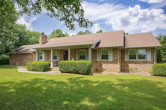 1411 Bunker Hill Rd, Cookeville, TN 38506