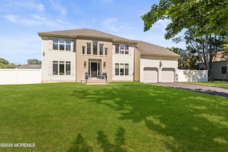 24 Valley Forge Rd, Eatontown, NJ 07724