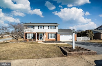 1205 Peachwood Dr, Reading, PA 19608