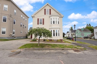 37 Cook St, Auburn, ME 04210