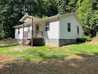 4434 Honey Branch Rd, Saint Paul, VA 24283