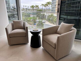 1760 Avenida Del Mundo Unit 202, Coronado, CA 92118