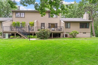 4333 Arden View Ct, New Brighton, MN 55112
