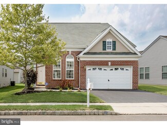 49 Stony Path Dr, Dayton, NJ 08810