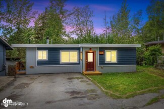 3002 Doris St, Anchorage, AK 99517