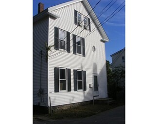 3 Church Ave, Taunton, MA 02780