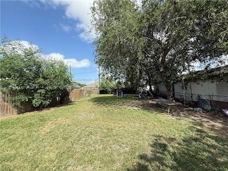 3250 Elgin St, Corpus Christi, TX 78405