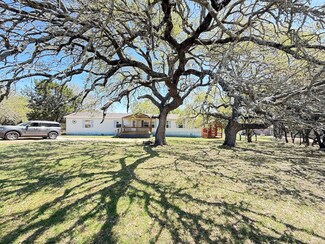 831 Rolling Block Dr, Liberty Hill, TX 78642