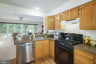 215 Kingsley Rd, Cherry Hill, NJ 08034