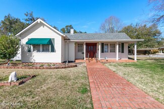 200 Lake St, Abbeville, LA 70510