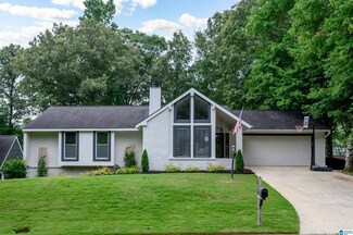 2917 Coatbridge Ln, Birmingham, AL 35242