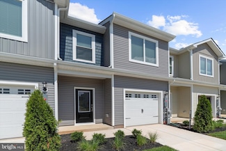 8143 Bartholomew Ct, Baltimore, MD 21206