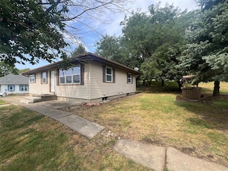 100 South St, Searsboro, IA 50242