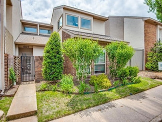 13128 Burninglog Ln, Dallas, TX 75243