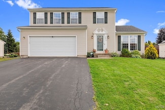 5418 Quamby Rd, Clay, NY 13041