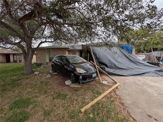 2817 Sage Brush Dr, Corpus Christi, TX 78410