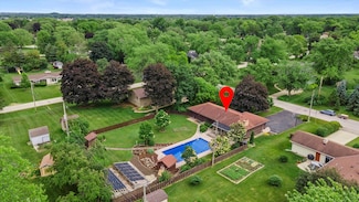 12020 W Steven Place, Franklin, WI 53132