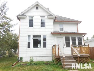1047 S Elsie Ave, Davenport, IA 52802