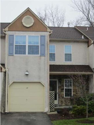29 Viburnum Ct, Lafayette Hill, PA 19444