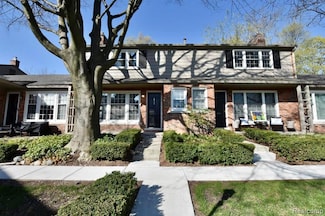 573 N Old Woodward Ave Unit J573, Birmingham, MI 48009