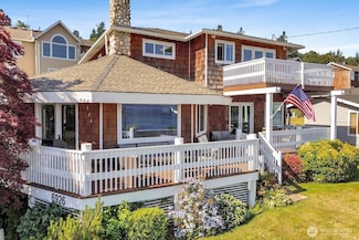 6926 Holeman Ave, Blaine, WA 98230