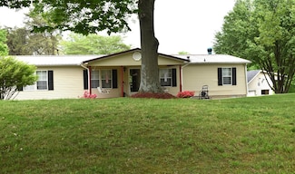 508 Bob Lewis Rd, Glasgow, KY 42141