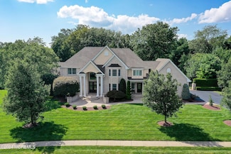 16 Hanging Rock Rd, Freehold, NJ 07728