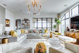 2221 Welch St Unit 601, Houston, TX 77019