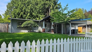 6160 NE 185th St, Kenmore, WA 98028