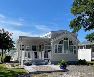 1204 Cedar Point Blvd Pm3, Cedar Point, NC 28584