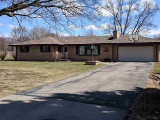 2192 S Bell School Rd, Cherry Valley, IL 61016