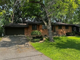 2040 Utah Ave S, Saint Louis Park, MN 55426
