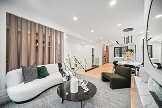 19 Leonard Ave Unit 1, Cambridge, MA 02139