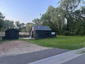 3660 Togo Rd, Wayzata, MN 55391