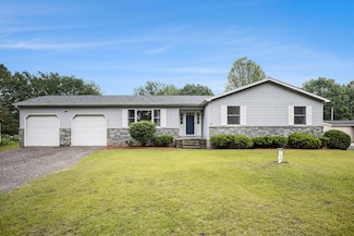 11261 North Dr, Brooklyn, MI 49230