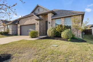 540 Hazeltine Rd, Red Oak, TX 75154