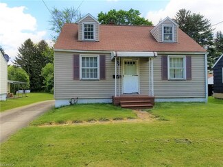1430 Perry Dr SW, Canton, OH 44710