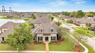 402 Lac Calcasieu Dr, Luling, LA 70070