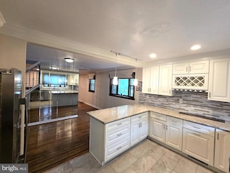 102 Suburban Terrace, Stratford, NJ 08084
